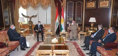 President Barzani receives the governor of Basra