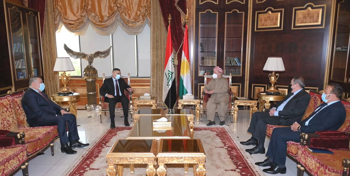President Barzani receives the governor of Basra
