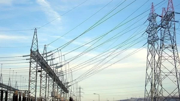 Iraq...An attack cuts the electricity transmission line from Iran