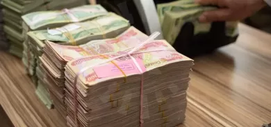 مقرر المالية النيابية: الكاظمي يتعرض لضغوط لمنع إرسال قرض قدره 200 مليار دينار لإقليم كوردستان