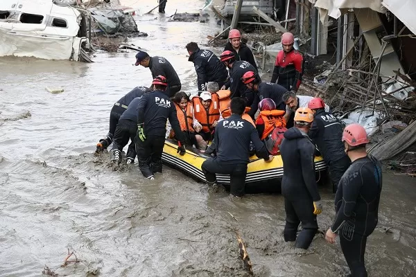 Turkey combats Black Sea floods, death toll rises to 27