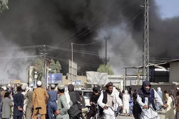 Taliban sweep across Afghanistan’s south, take 3 more cities (video)
