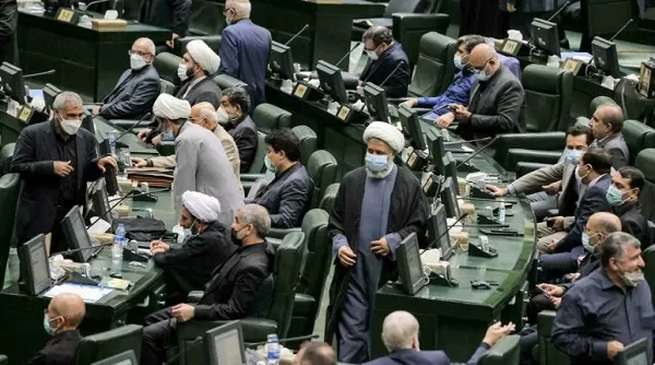 Iran's Raisi says tackling Covid, reviving economy priorities