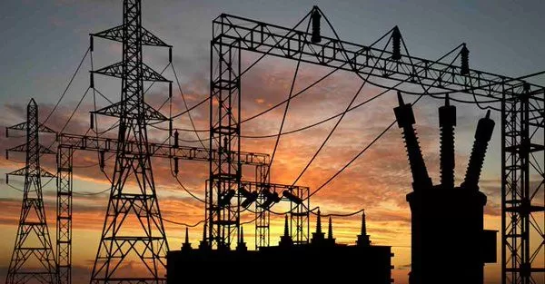 السليمانية.. تمويل حكومي لتنفيذ 13 مشروعاً في قطاع الكهرباء