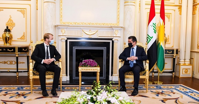PM Masrour Barzani meets with representative of Deutsche Bahn railway company