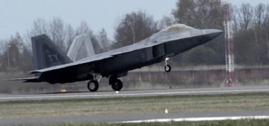 U.S. F-22 fighter jets arrive in UAE following Houthi attacks