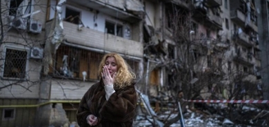 Street fighting begins in Kyiv; people urged to seek shelter
