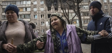 Sirens in Ukraine’s capital as civilians try to flee cities