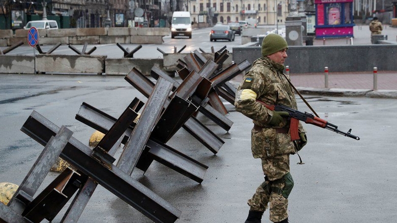 إذاعة فرنسية: مئات من مقاتلي الحشد الشعبي يتوجهون للقتال في أوكرانيا