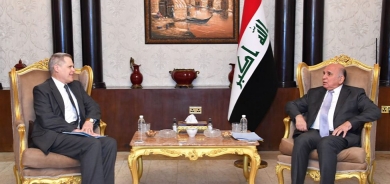 وزير الخارجية يبحث مع السفير الأمريكي موقف بغداد من تقرير 