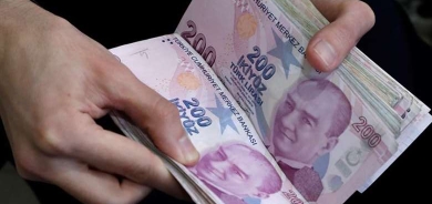 العملة التركية تؤجج التضخم بتراجع جديد خلال شهرين