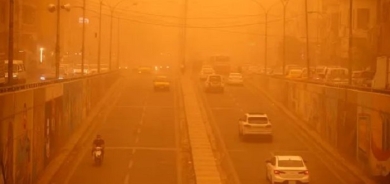 Dust storm hits northern and central Iraq (video)