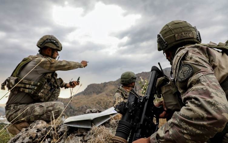 تركيا تعلن مقتل ثلاثة من جنودها في إقليم كوردستان