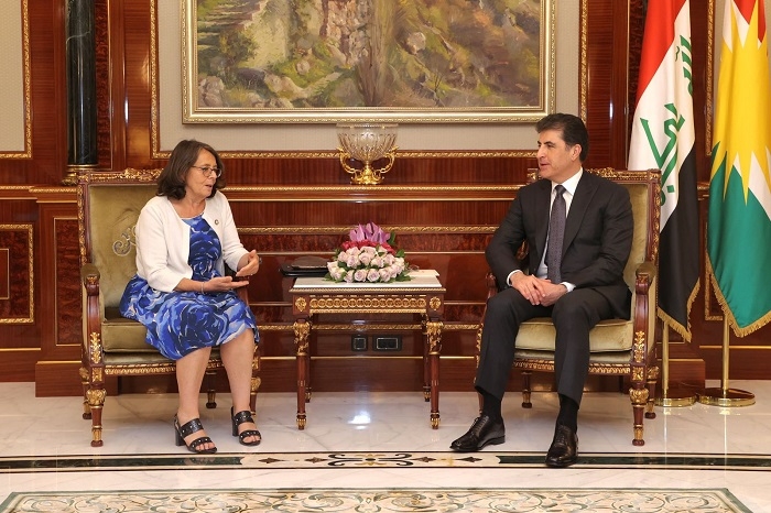 President Nechirvan Barzani meets with Italy’s Deputy Minister of Foreign Affairs