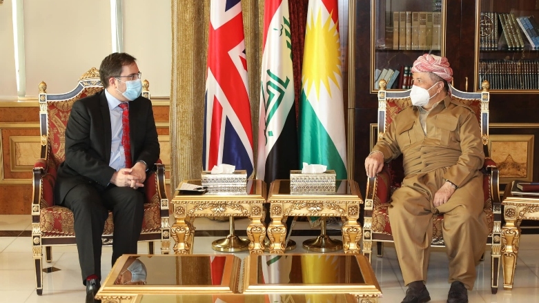 الرئيس بارزاني يستقبل سفير بريطانيا لدى العراق