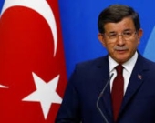 احمد داوود  أوغلو: لا ينبغي لتركيا النّظر لكورد سوريا على أنهم تهديد وهدف