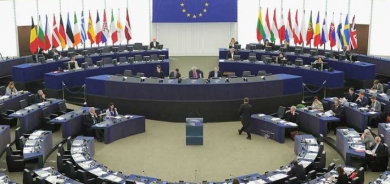الاتحاد الأوروبي يدعو القوى السياسية في العراق إلى ضبط النفس لمنع المزيد من العنف
