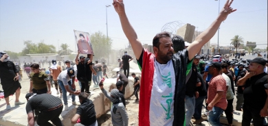 التوتر السياسي يتصاعد واحتجاجات مضادة مرجحة في بغداد