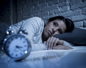 ما هي التغيرات الفيزيولوجية التي تحدث بأجسامنا عندما نبقى مستيقظين بعد منتصف الليل؟