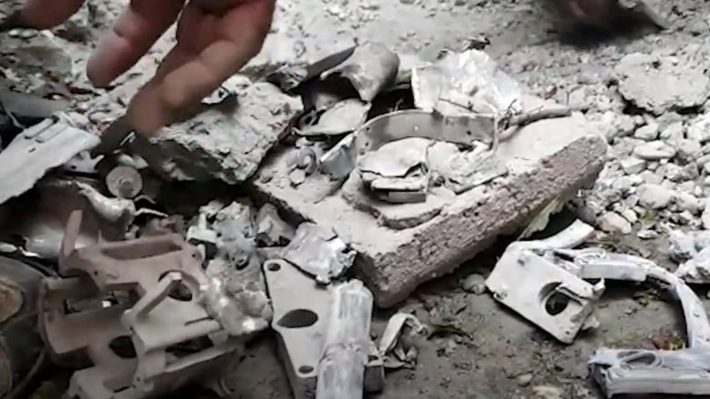 قصف بطائرة مسيرة يستهدف منزلا بمخيم مخمور