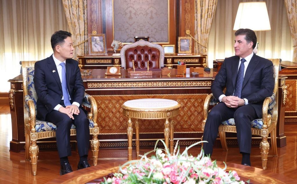 President Nechirvan Barzani receives the incoming Consul General of South Korea