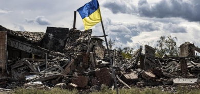 Russia 'regrouping' after Ukraine advances on two fronts