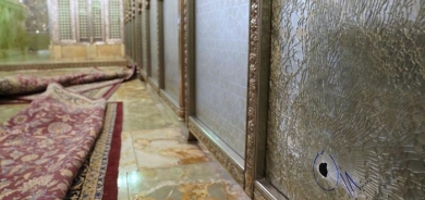 Gunman who attacked Iran shrine dies; Guard warns protesters