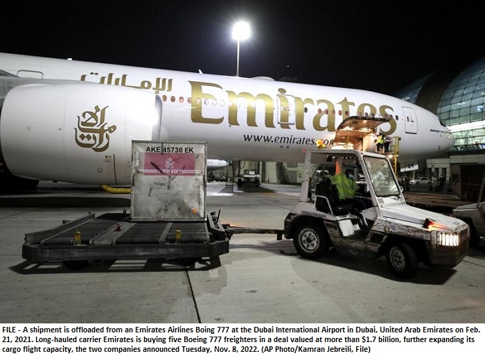 Emirates buys 5 Boeing 777 freighters in $1.7B-valued deal