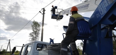 أمريكا ترسل أول دفعة من معدات الطاقة الكهربائية إلى أوكرانيا