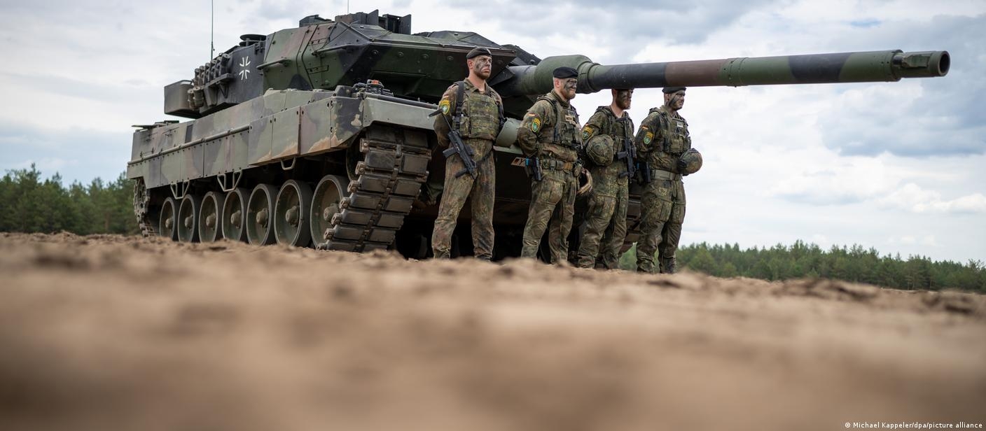 German politicians criticize stalling on tanks to Ukraine