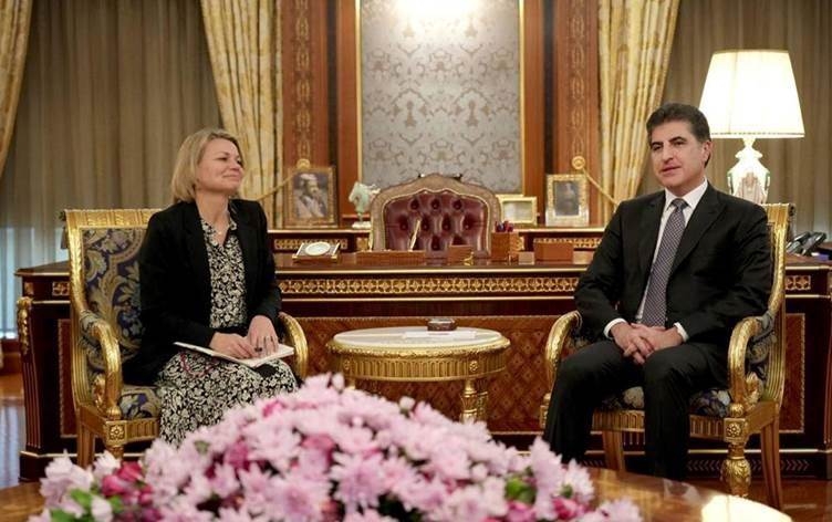 رئيس إقليم كوردستان يبحث مع القنصل البريطاني الجديد توطيد العلاقات الثنائية