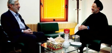 خلاف بين خاتمي وموسوي حول «إصلاح النظام»