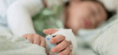 إقليم كوردستان يرسل أول طفل مصاب بالسرطان للعلاج في إسبانيا