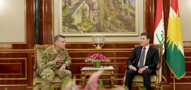 President Nechirvan Barzani meets with Major General McFarlane