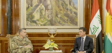 President Nechirvan Barzani meets with Major General Matthew McFarlane