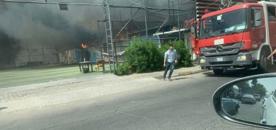 اندلاع حريق كبير داخل مطعم وسط بغداد
