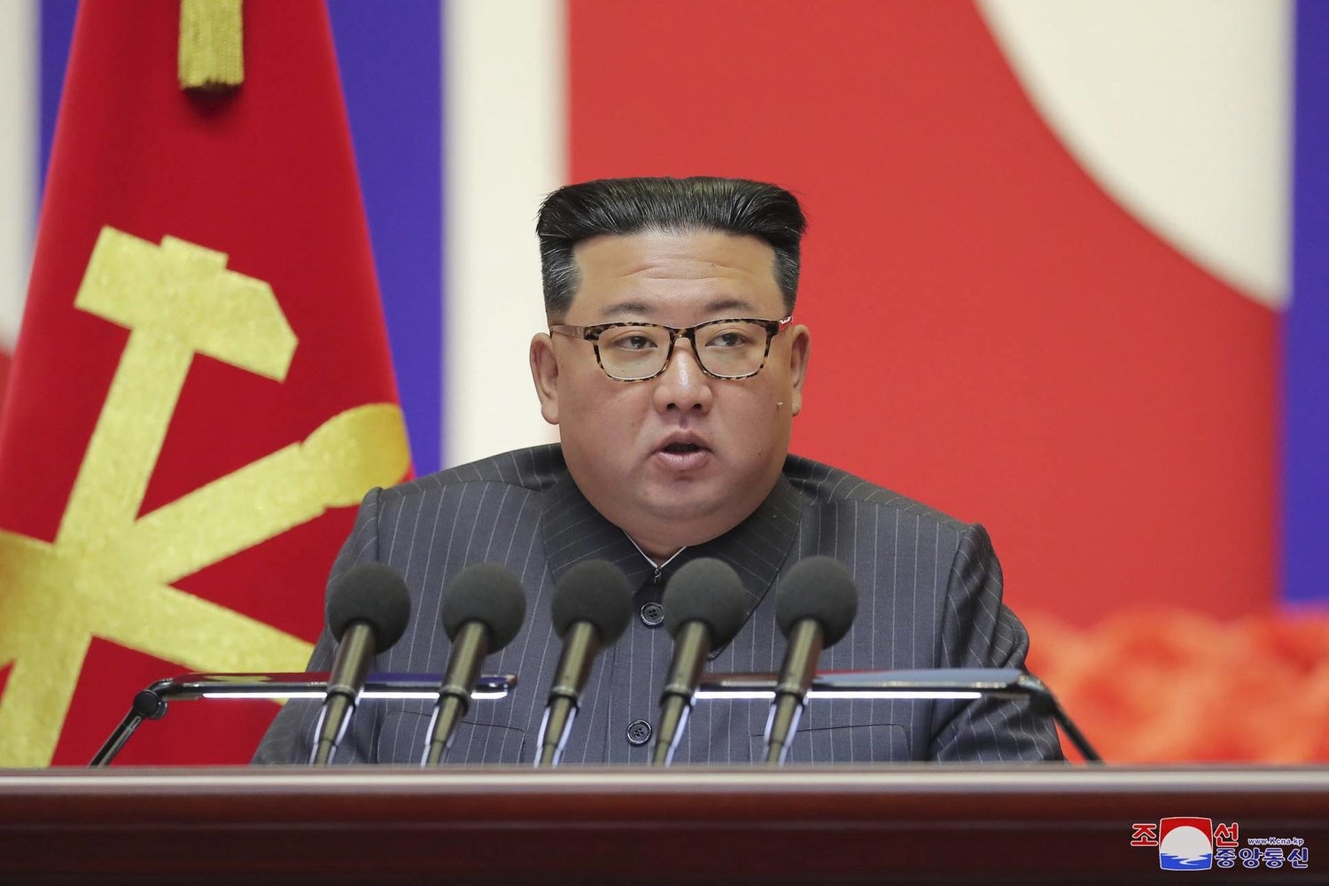 بحضور كيم... كوريا الشمالية تبدأ اجتماعاً للحزب الحاكم لتحديد استراتيجية الدفاع