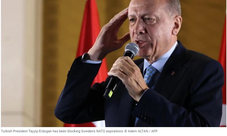 Turkey to back Sweden's NATO bid in return for EU membership: Erdogan