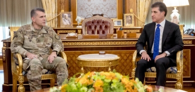 President Nechirvan Barzani meets with commander of coalition forces in Iraq and Syria