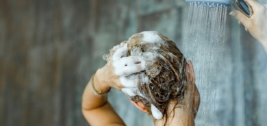 خبراء في الأمراض الجلدية يثيرون جدلا بالكشف عن عدد مرات الاستحمام يومياً!