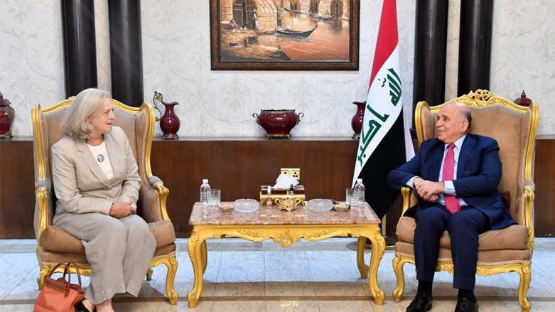 فؤاد حسين والسفيرة الأمريكية يبحثان العلاقات الثنائية بين البلدين