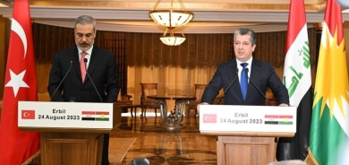 Kurdistan Region PM Affirms Commitment to Regional Security, Calls for Resuming Oil Exports in Talks with Turkish FM