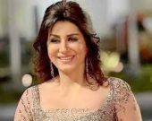 الممثلة المصرية وفاء عامر : أعشق المسرح... والبطولة لا تشغلني