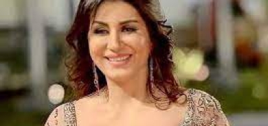 الممثلة المصرية وفاء عامر : أعشق المسرح... والبطولة لا تشغلني