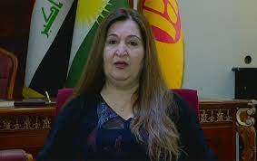 فيان دخيل تؤكد استكمال سعيها لاستجواب وزيرة الهجرة بسبب ملفات فساد وسرقات