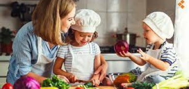 مشاركة الأطفال في طهي الطعام تنمي مهارات ضبط النفس