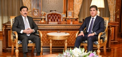 President Nechirvan Barzani meets with Governor of Central Bank of Iraq, Mr. Ali Mohsen al-Alaq