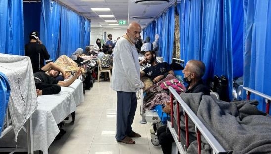 Crisis Unfolds as Patients and Refugees Trapped in Gaza's Largest Hospital Amid Heavy Fighting