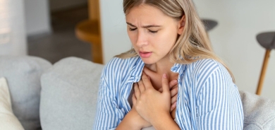 7 اضطرابات في الجهاز الهضمي قد تسبب آلام الصدر