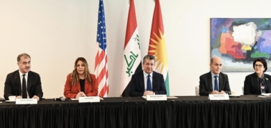 رئيس حكومة إقليم كوردستان يجتمع مع نخبة من ممثلي المؤسسات والمعاهد السياسية والأبحاث الأمريكية